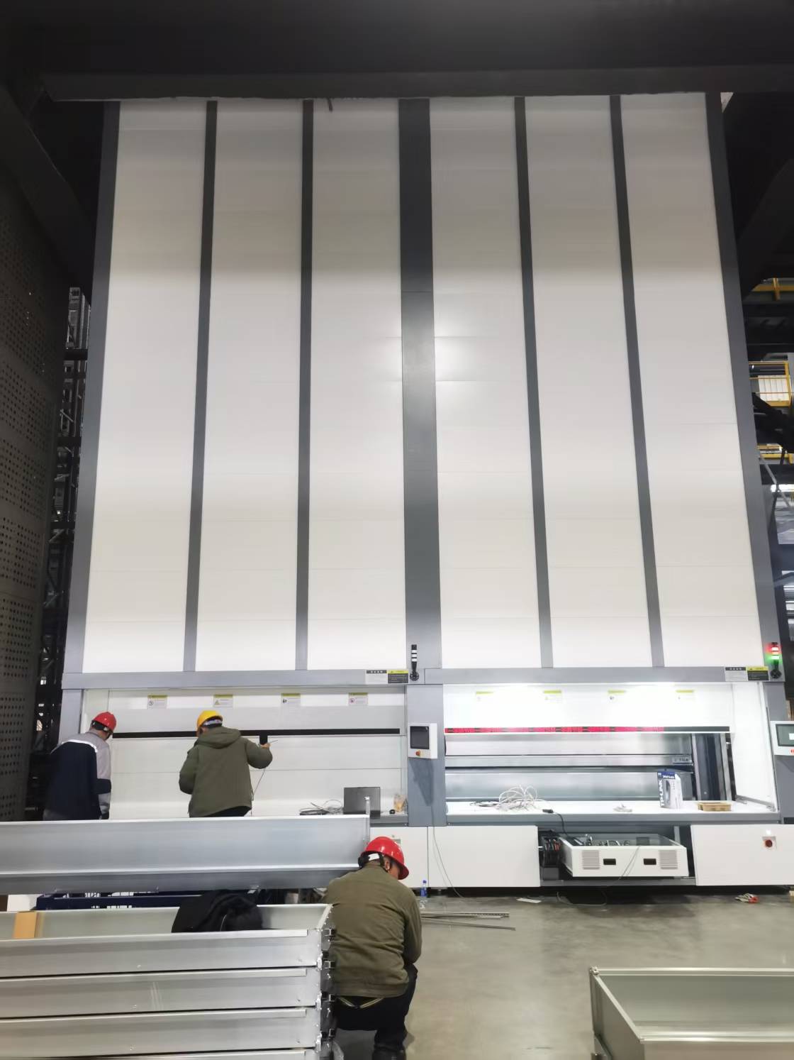 模具 / 刀具 / 电子料能用垂直升降立体货柜存储吗